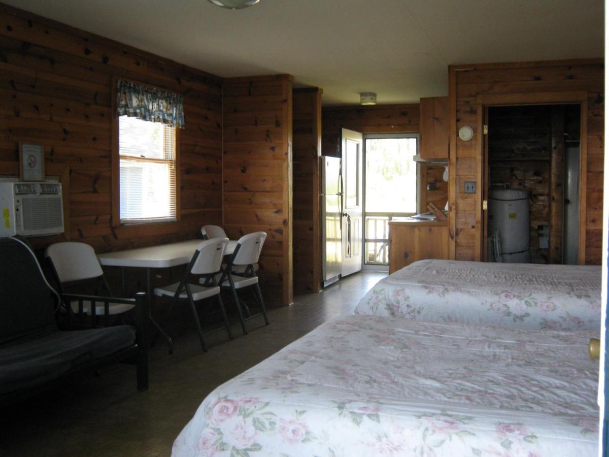 Virginia Landing Camping Resort Cabin 2 Quinby Εξωτερικό φωτογραφία